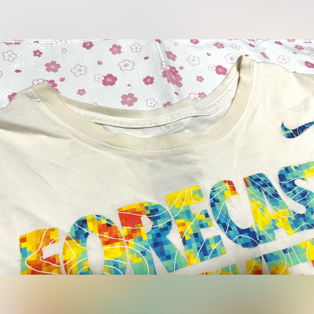 Nike Mens KD Forecast: Buckets Logo DRI-FIT Athletic Cut Tee Size Large - Picture 3 of 16